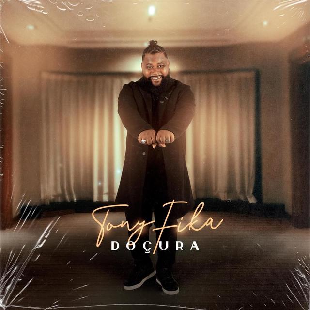 Album cover art for Doçura