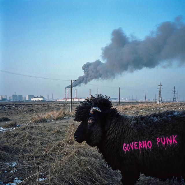 Album cover art for Governo Punk