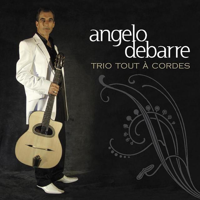 Album cover art for Trio Tout à Cordes