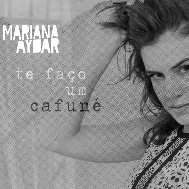 Album cover art for Te Faço um Cafuné