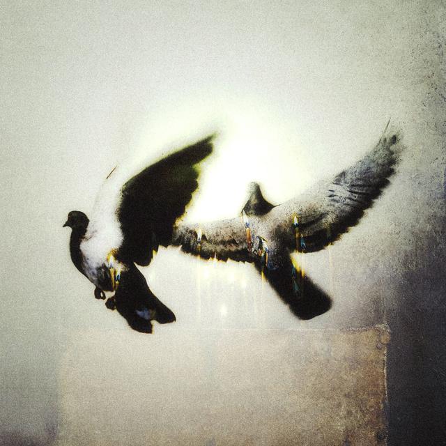 Album cover art for GEÇMİŞİMDEN KAÇTIM