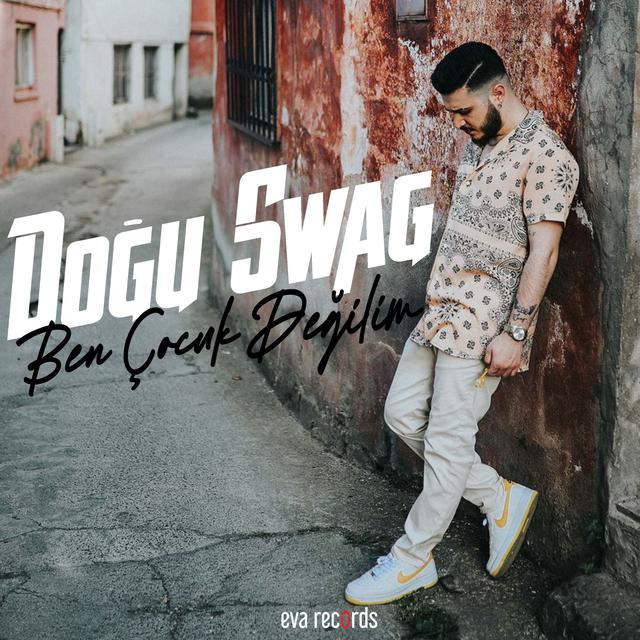 Album cover art for Ben Çocuk Değilim