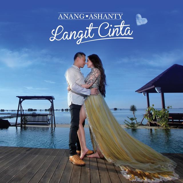 Album cover art for Langit Cinta