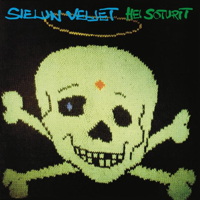 Album cover art for Hei Soturit