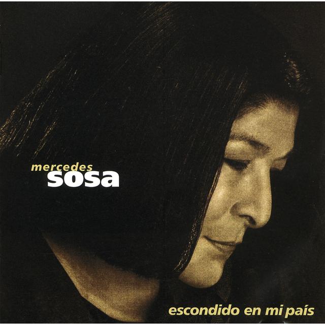 Album cover art for Escondido en Mi Pais