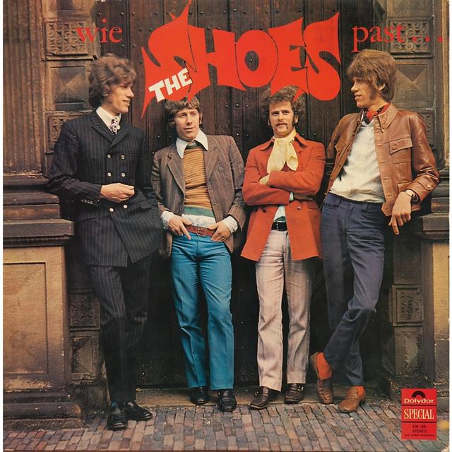 Album cover art for Wie The Shoes Past...