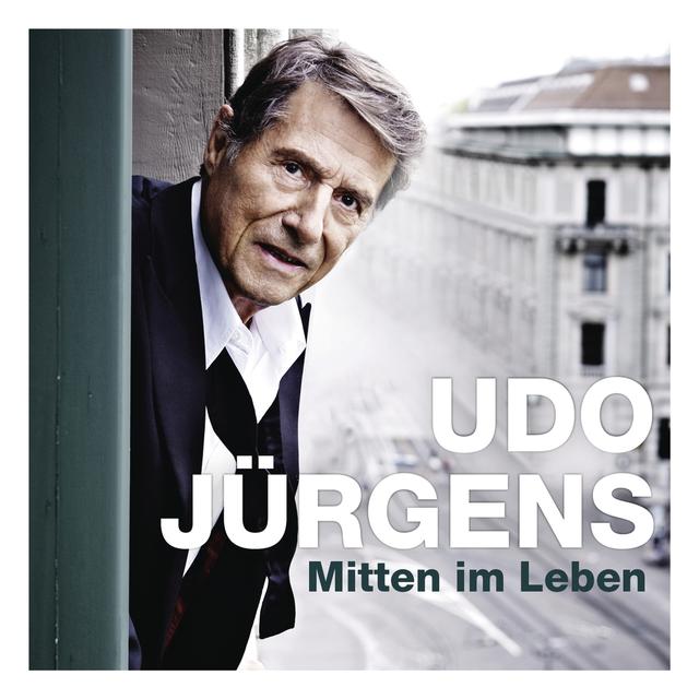 Album cover art for Mitten im Leben