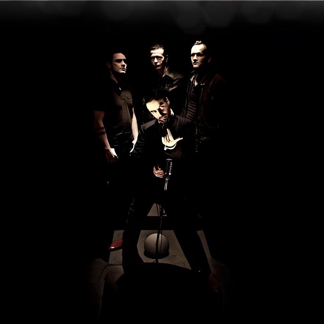 Dynamic cover art